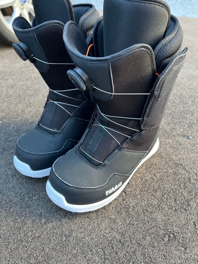 美品　thirtytwo スノーボードブーツ Mサイズ 28.5