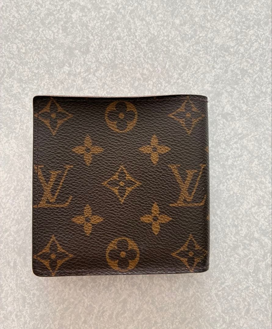 ルイヴィトン　二つ折り財布　モノグラム　ポルトフォイユ・マルコ 旧型