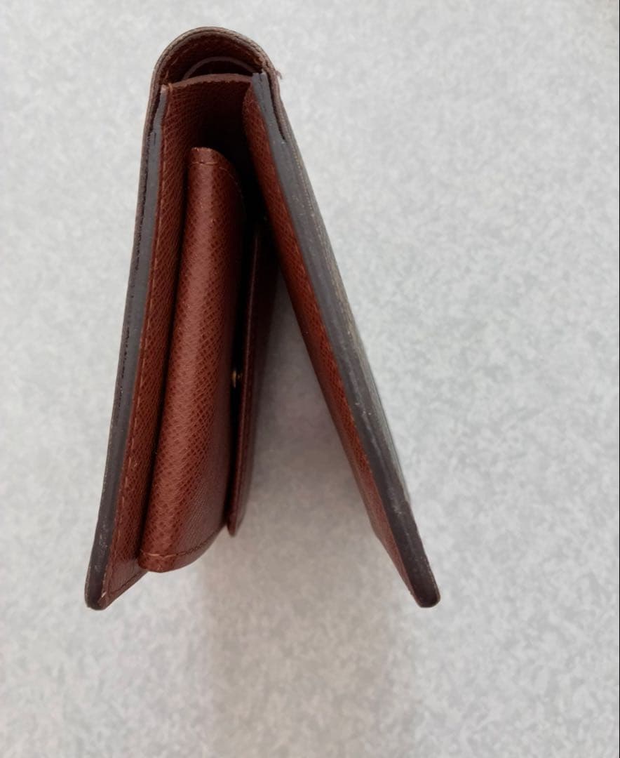 ルイヴィトン　二つ折り財布　モノグラム　ポルトフォイユ・マルコ 旧型