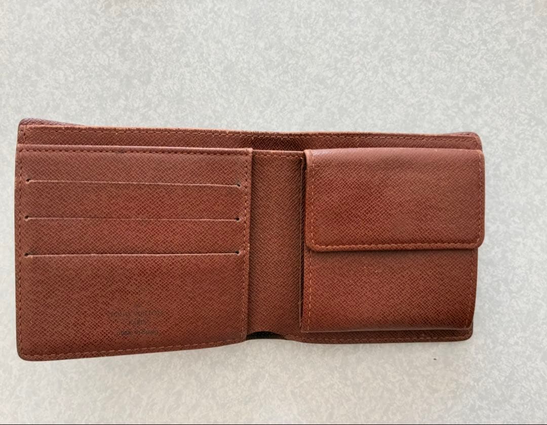 ルイヴィトン　二つ折り財布　モノグラム　ポルトフォイユ・マルコ 旧型