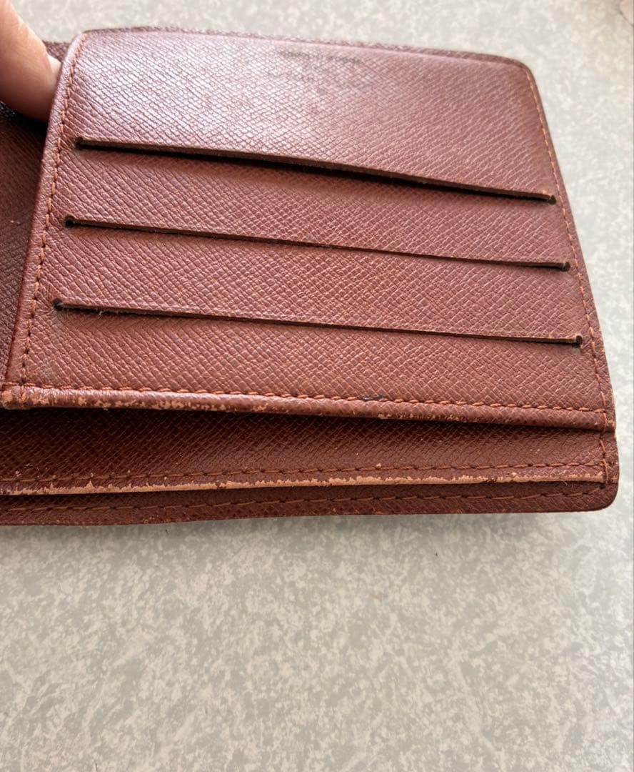 ルイヴィトン　二つ折り財布　モノグラム　ポルトフォイユ・マルコ 旧型