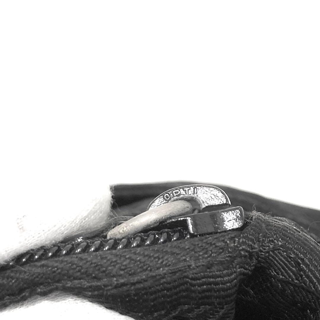 美品　プラダ　PRADA ショルダーバッグ　トートバッグ　黒　ブラック　ナイロン