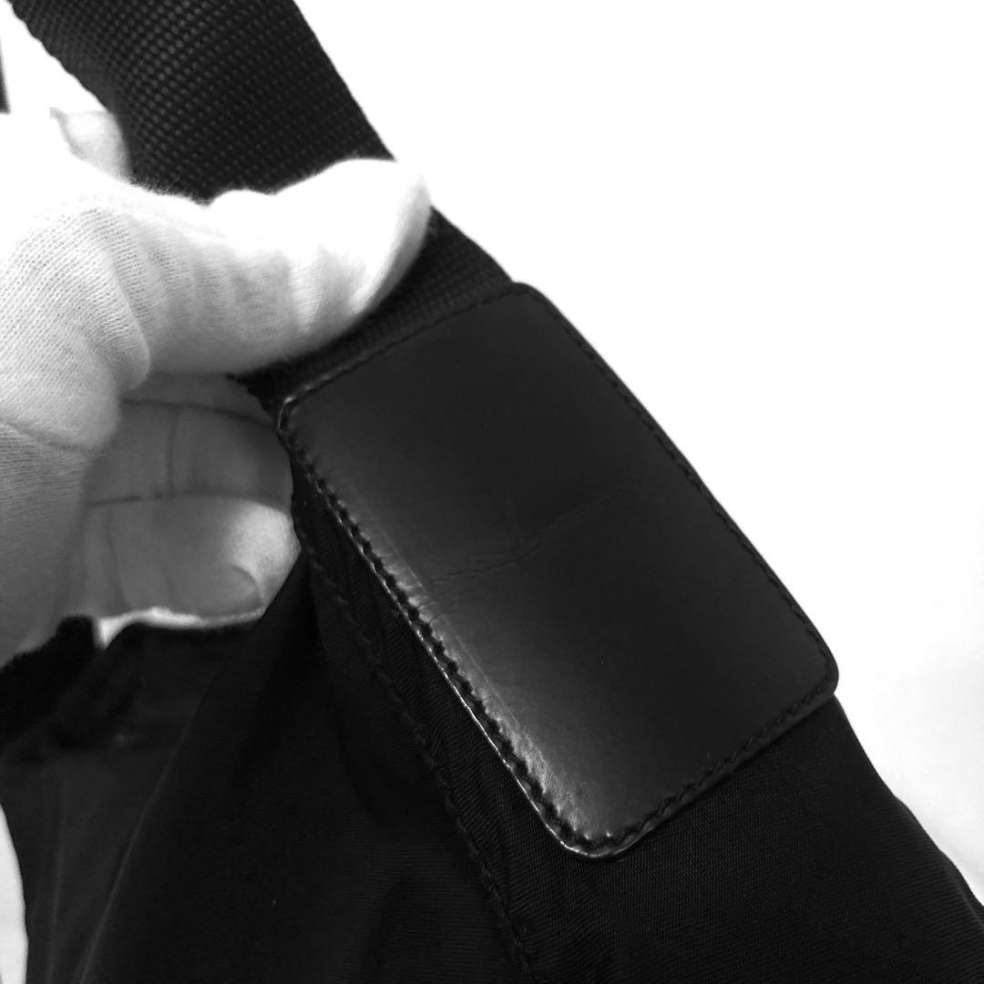 美品　プラダ　PRADA ショルダーバッグ　トートバッグ　黒　ブラック　ナイロン