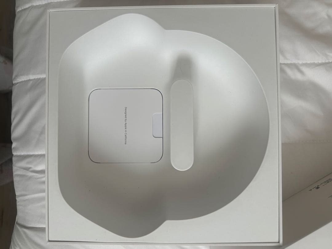 Apple AirPods Max スターライト 開封済み未使用