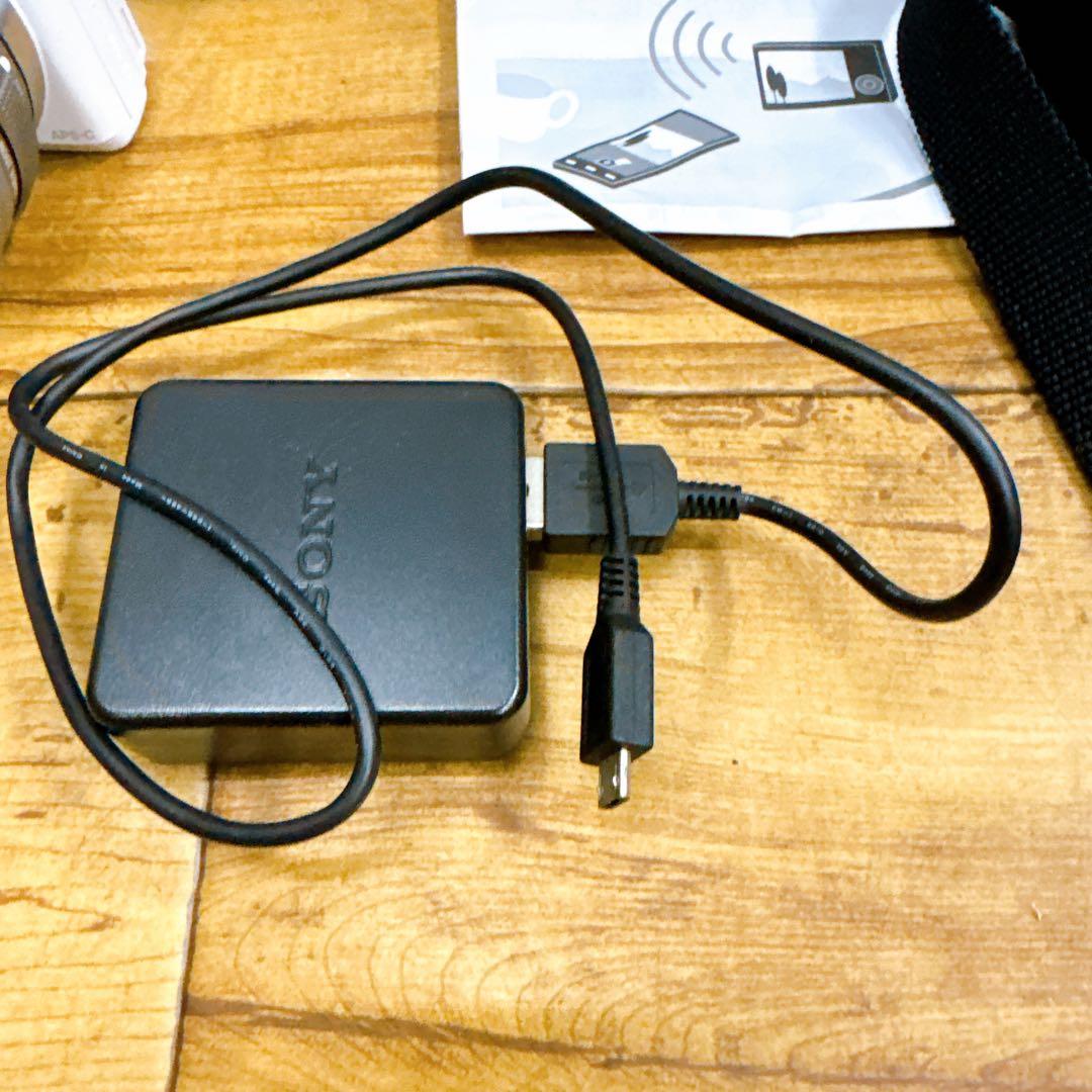 SONY α 5100 ミラーレス一眼カメラ ダブルレンズキット　ホワイト