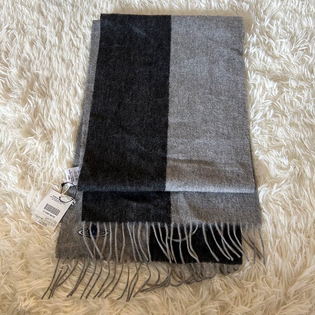 新品タグ付✨ヴィヴィアンウエストウッド カシミヤ　マフラー オーブ