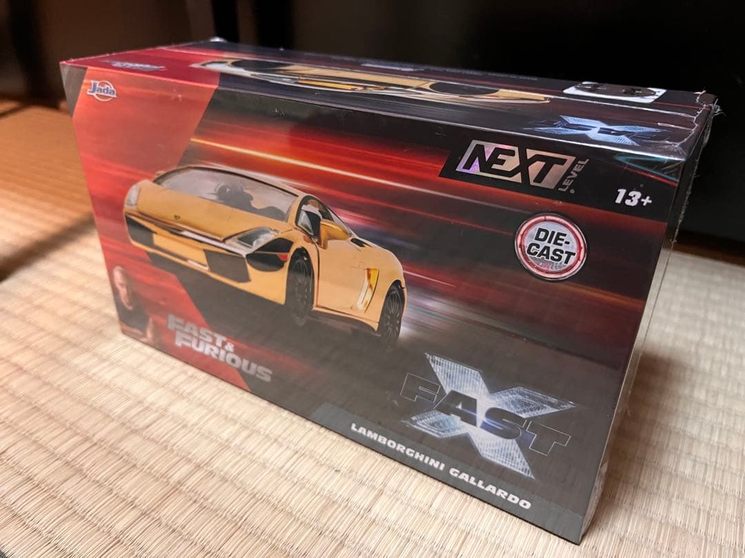 【国内300台限定】【激レア】1/24スケール！ ゴールデンランボルギーニ