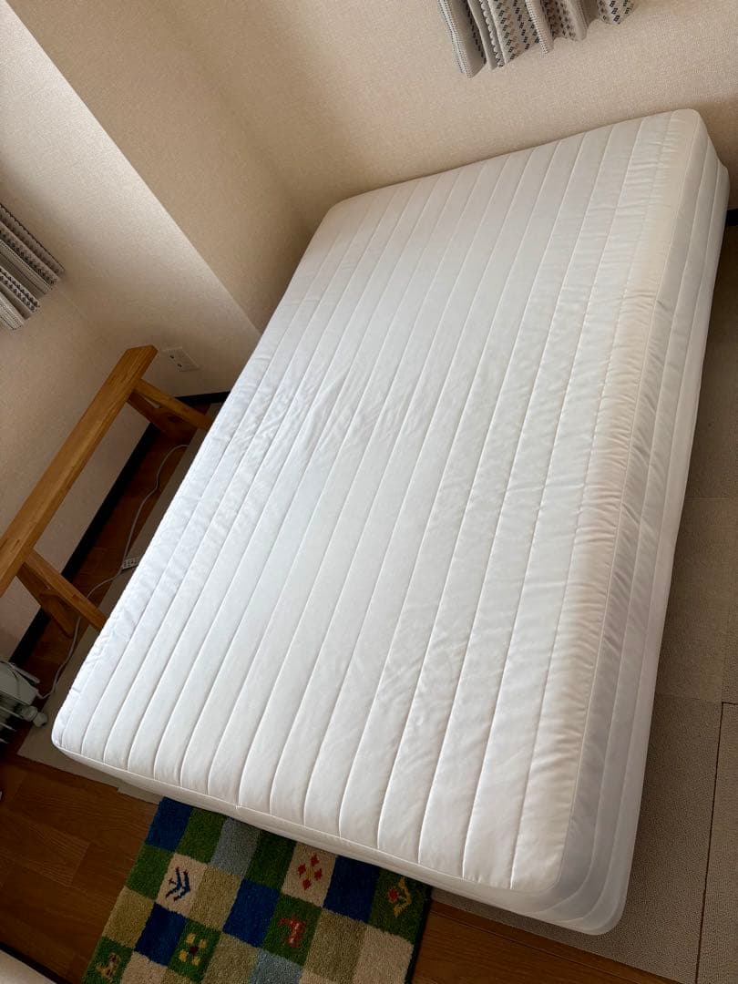 【無印良品】マットレス 高密度ポケットコイルセミダブル脚付き