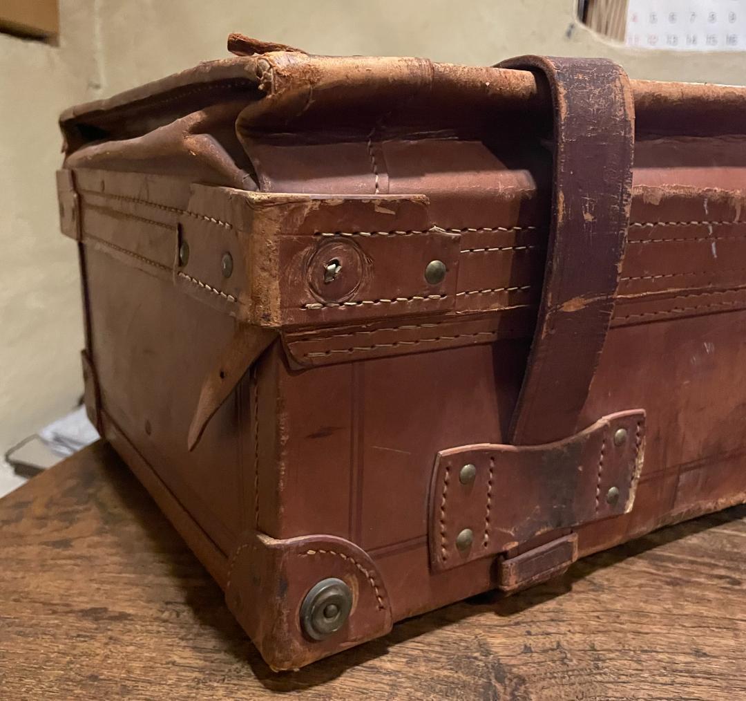 アンティーク レザー トランク 本革 特大 ヌメ革 キャメル キャリー ケース