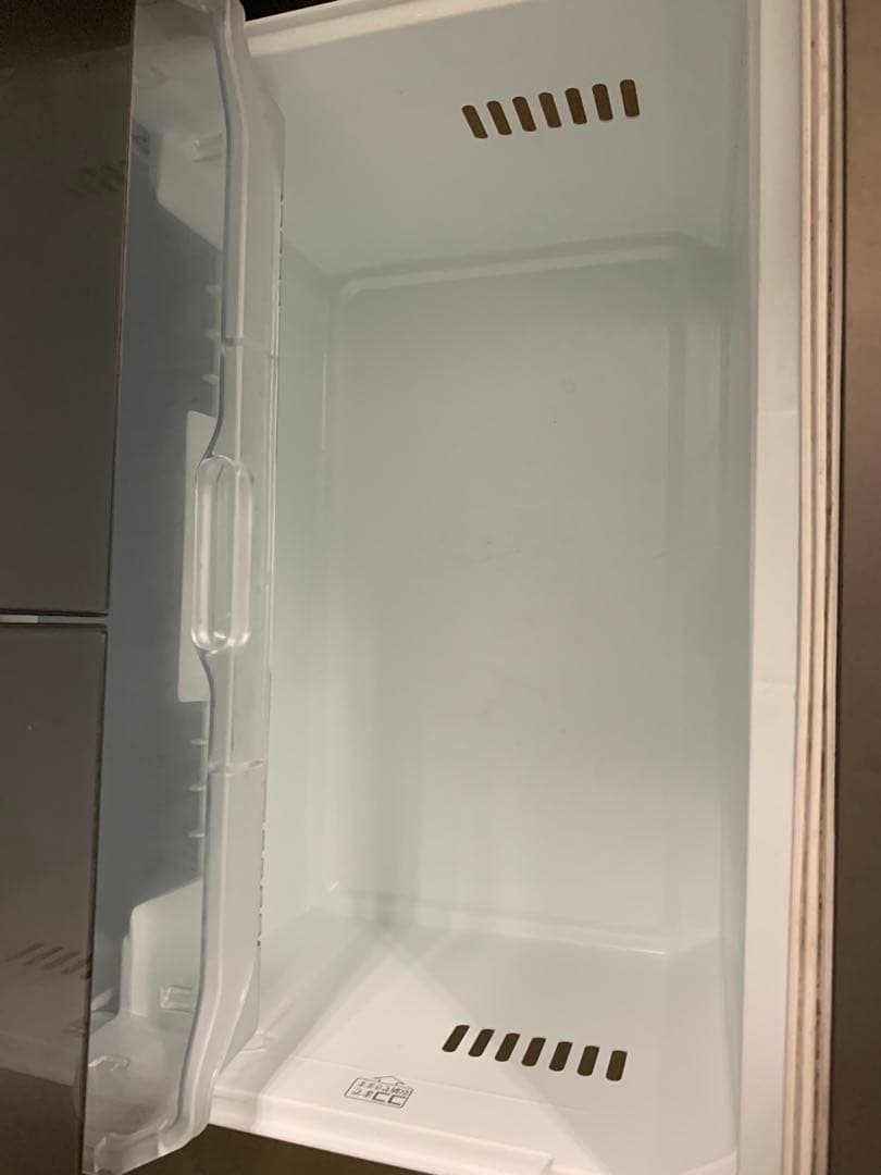 東芝 冷蔵庫　2021年製　6ドア