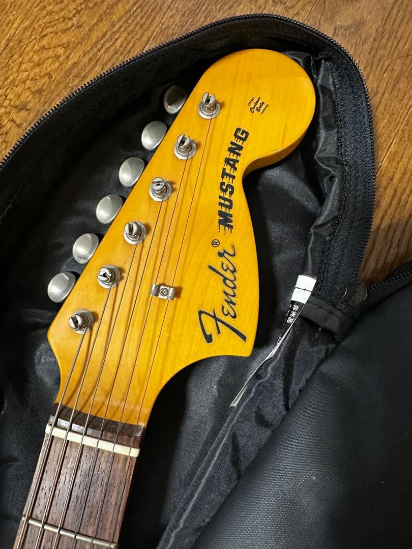 MG69-65フェルダー ムスタング/エレキギター ミントグリーン