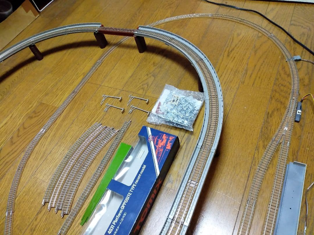 Nゲージ.TOMiX.高架レイアウト一式、価格見直し、限界、最終