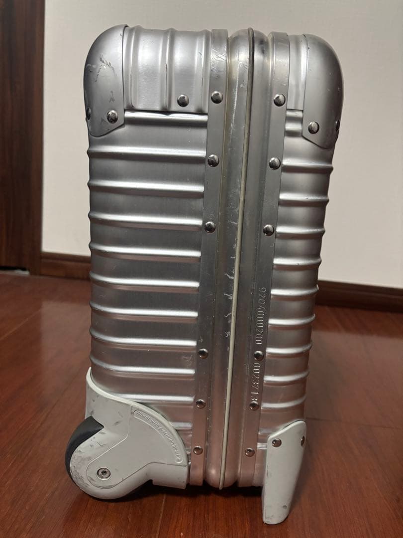 【正規品】RIMOWA リモワ TOPAS トパーズ ビジネストローリー　2輪