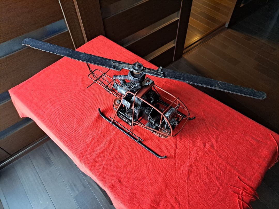 OSA 出品‼️ヘリとプロペラ機２点‼️