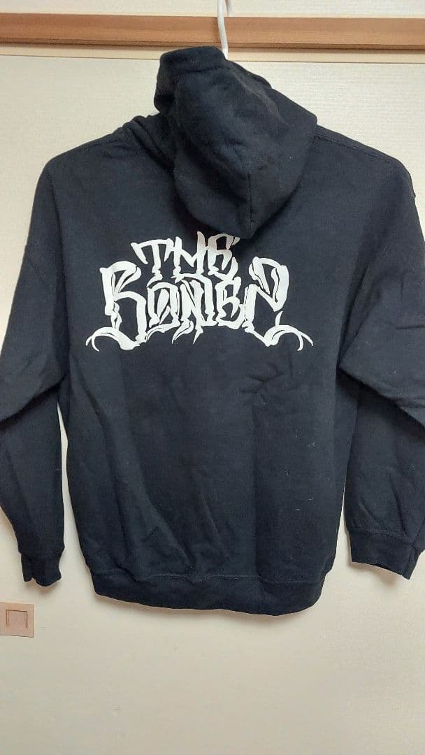 The BONEZパーカーXXL