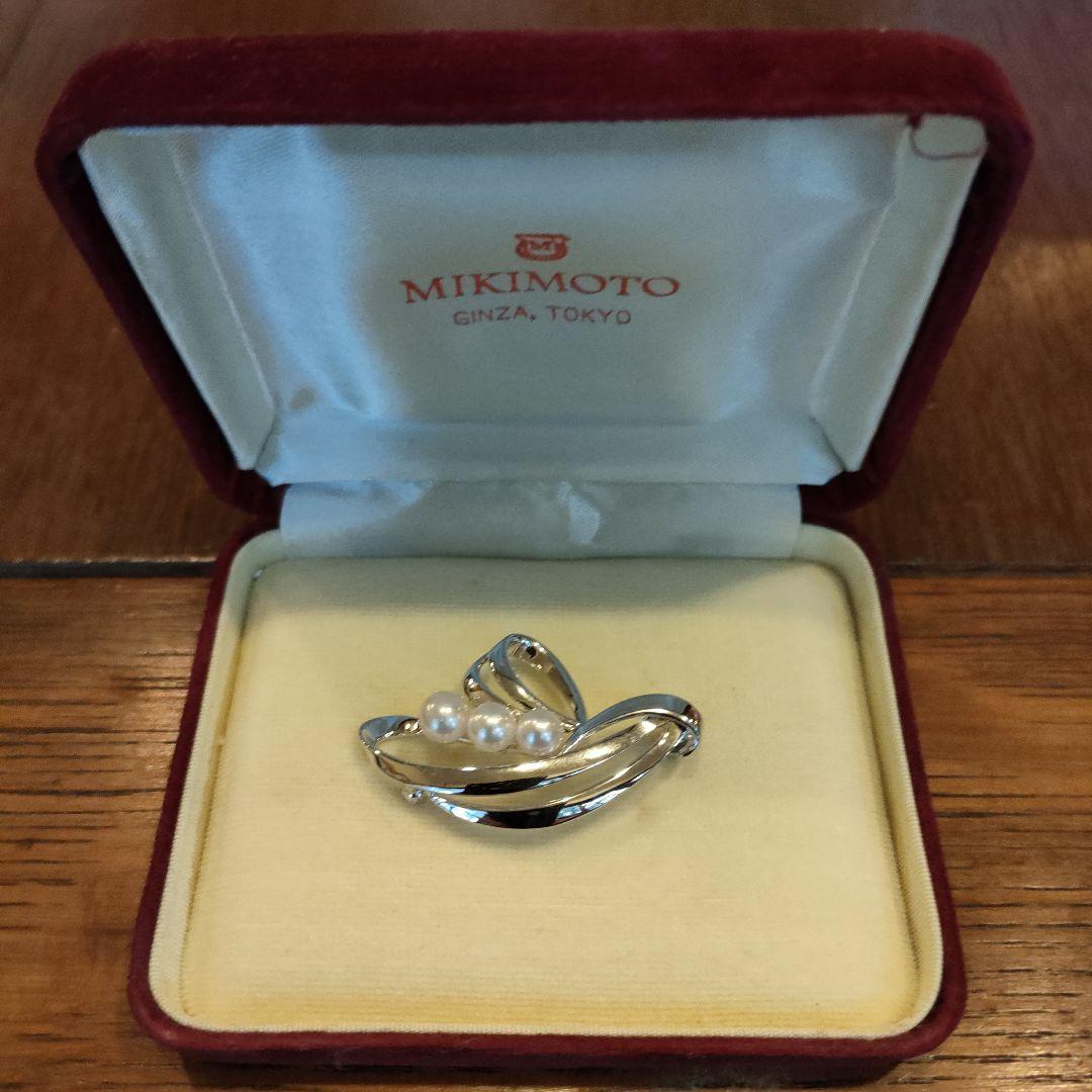 MIKIMOTO パール付きブローチ