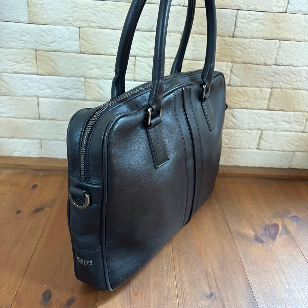 TOD'S トッズ ビジネスバッグ 本革