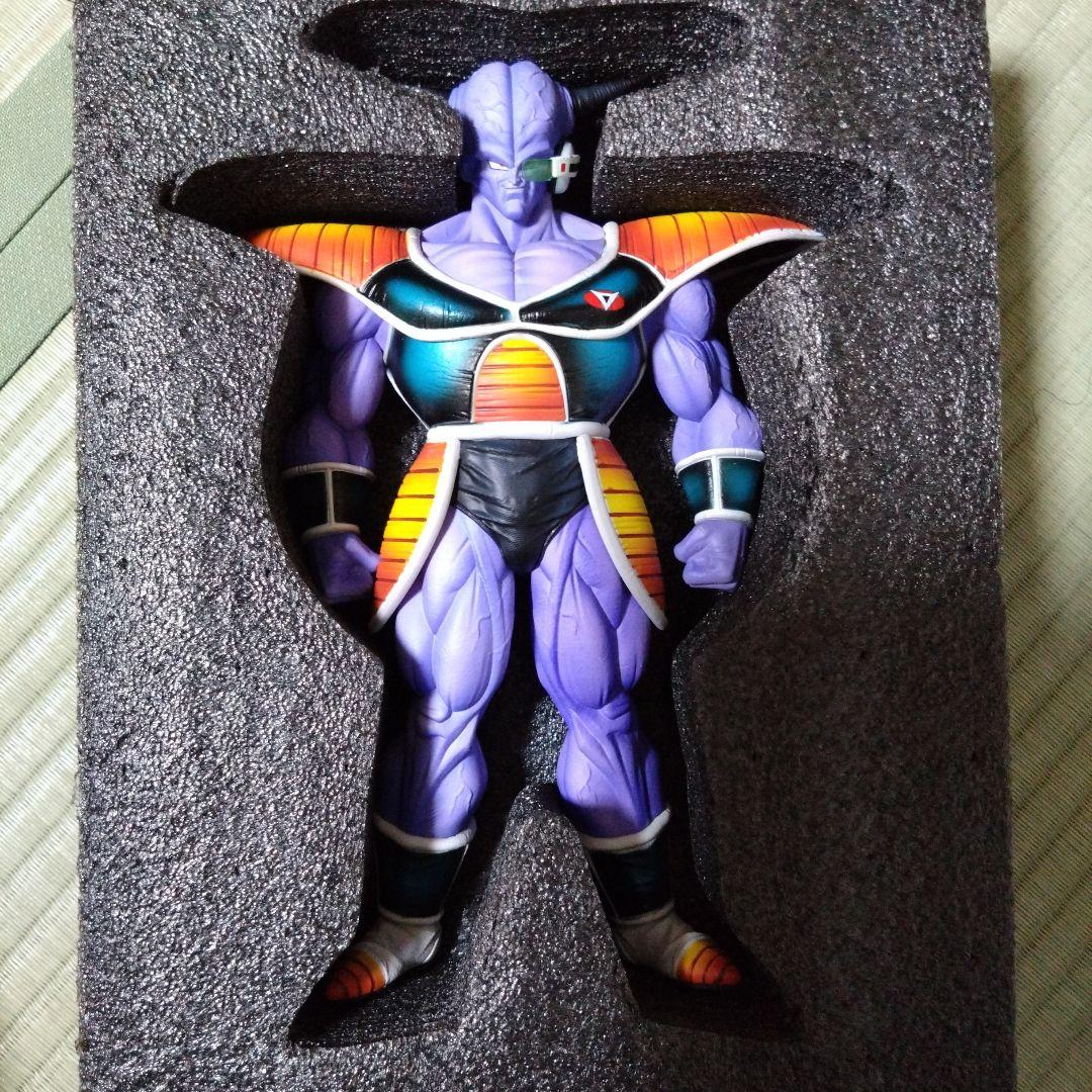 ドラゴンボール　ギニュー特戦隊　特大　フィギュア