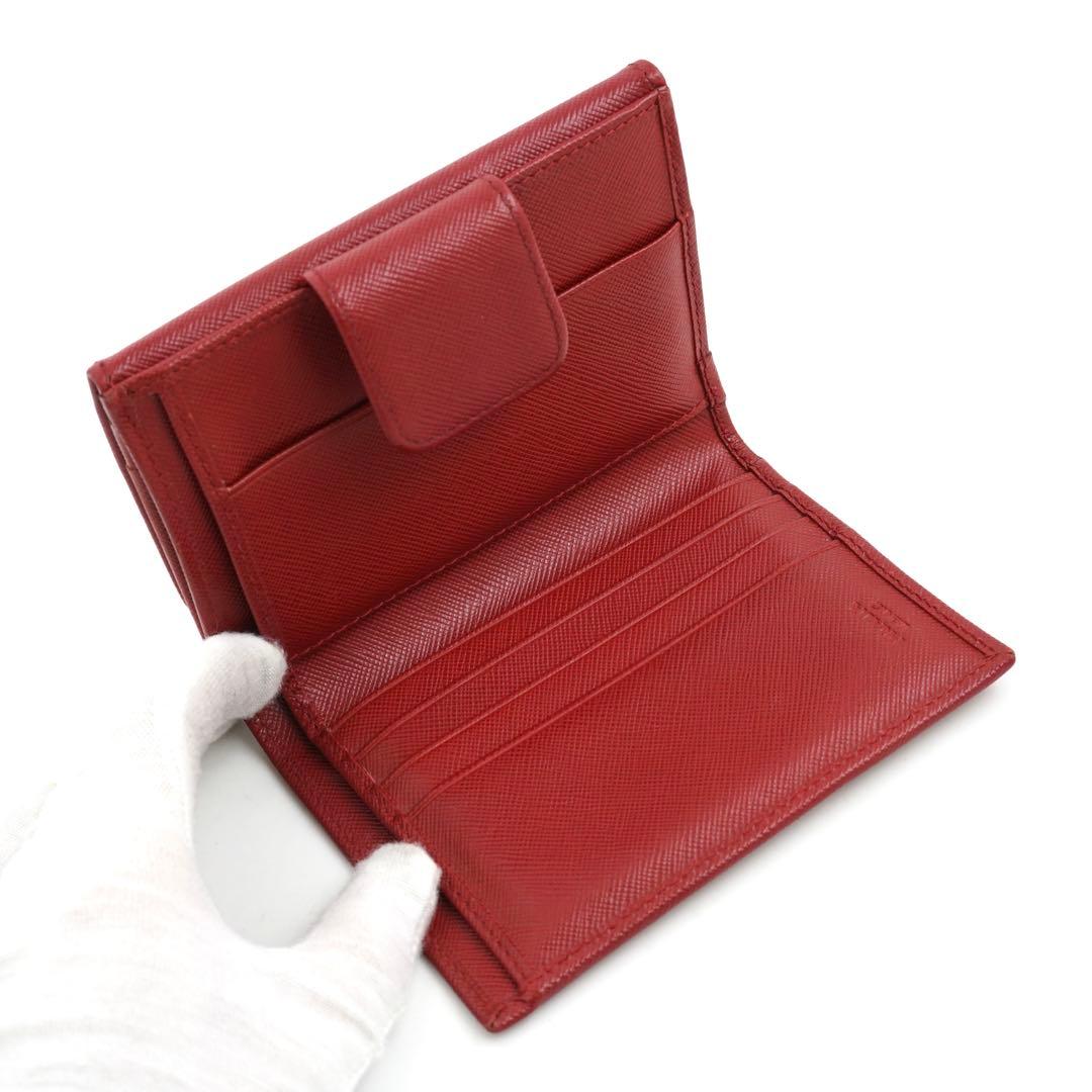 ✨新品未使用・箱付き✨　PRADA ミニ財布　サフィアーノレザー　二つ折り　赤色