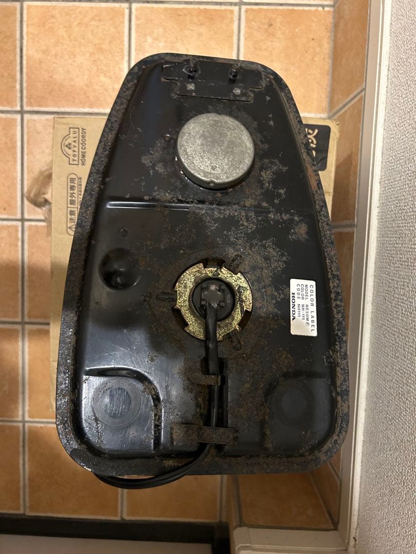 af09 タクト タンク