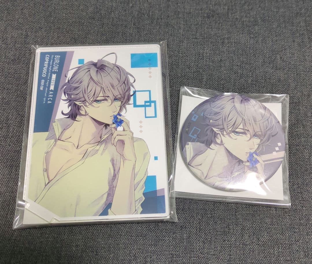 ピオフィオーレの晩鐘　ニコラ　フレグランス　布ポスター　アクスタ　缶バッジ