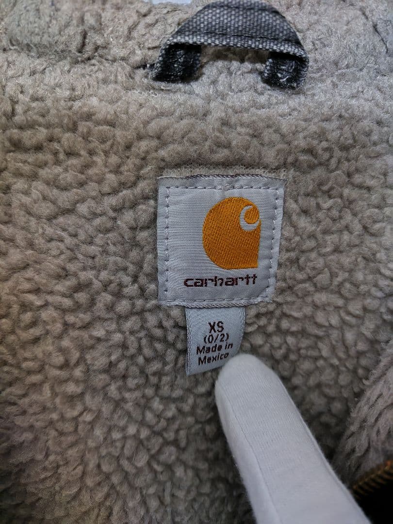 Carhartt シエラジャケット　黒フェード