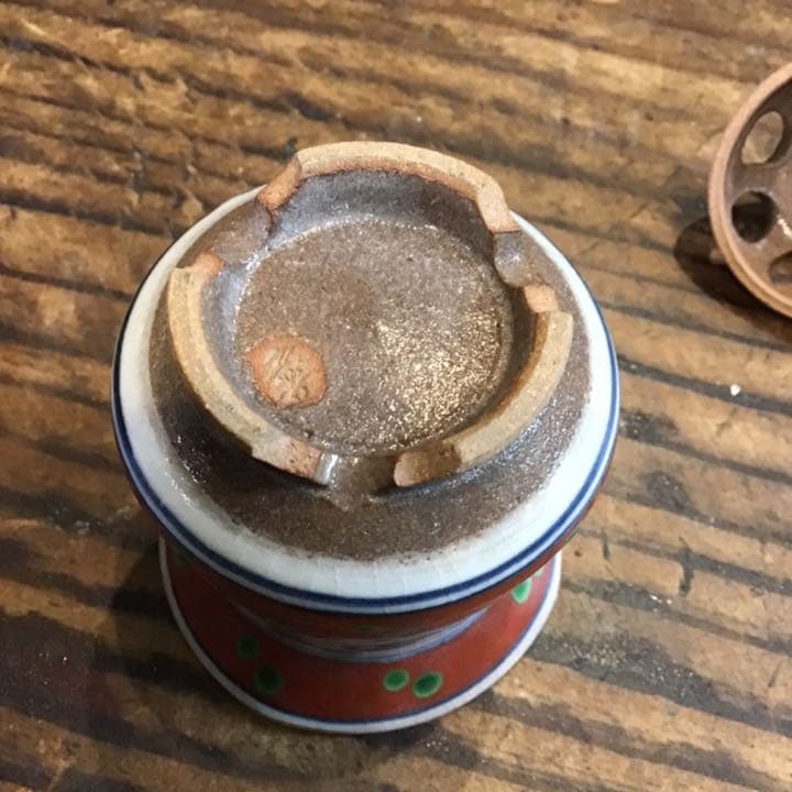 色絵唐草文香炉