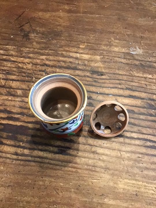 色絵唐草文香炉