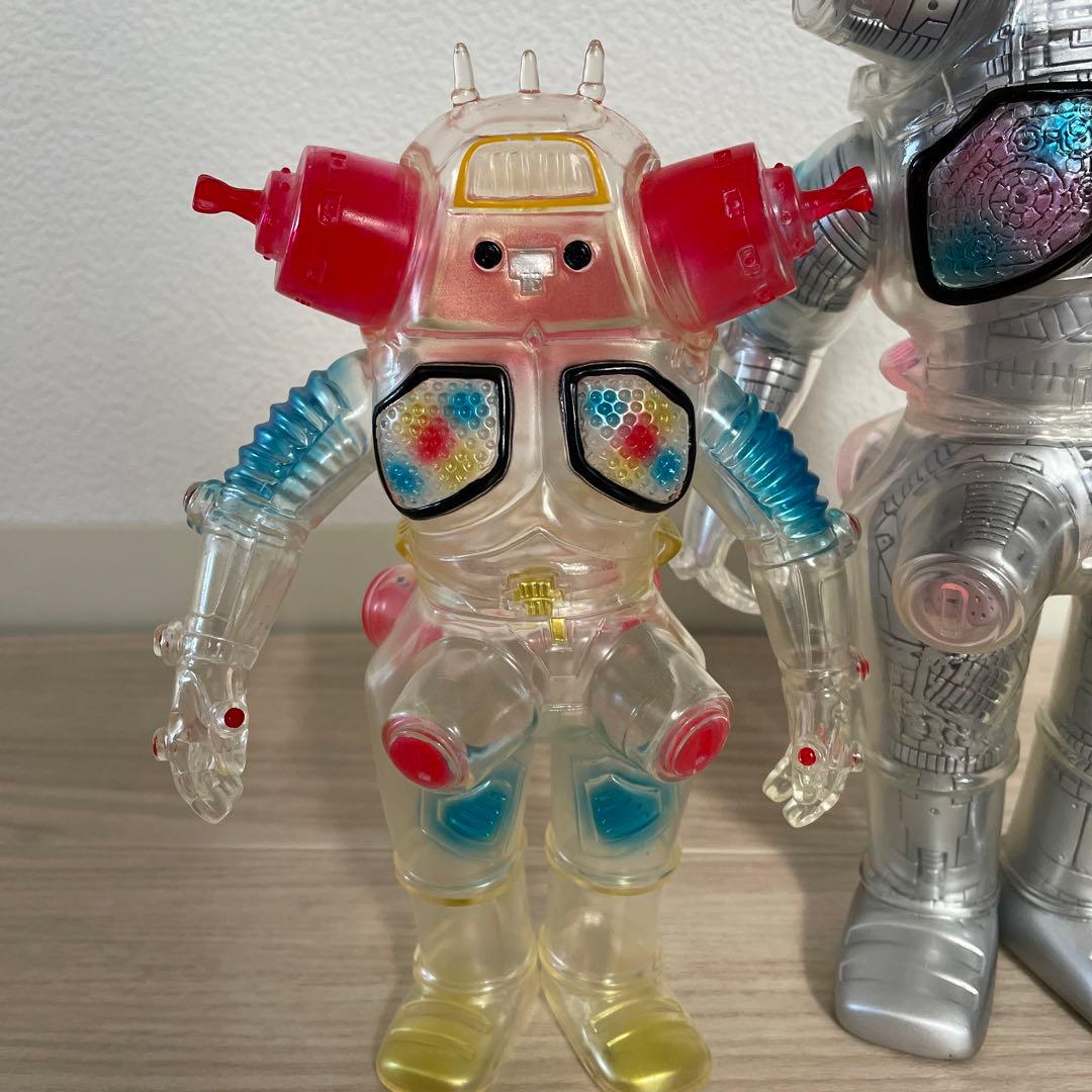 キングジョー　ソフビ