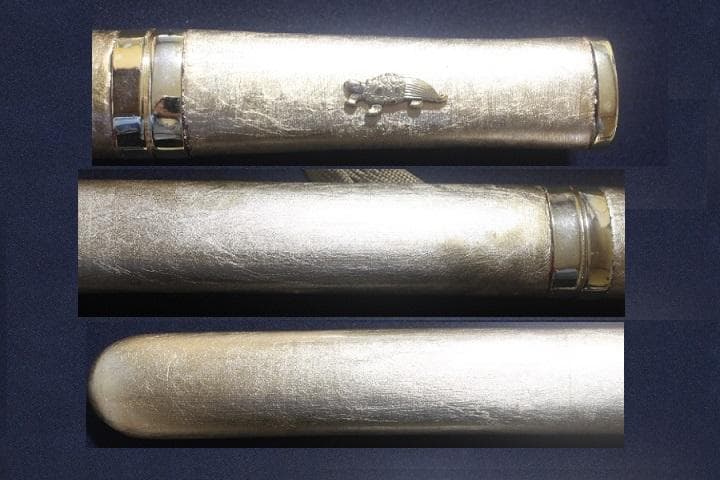 長寿守刀 亀図目貫 栗型 返り角付 金箔貼り鞘 合口拵 袋付 模造刀 ★中古品