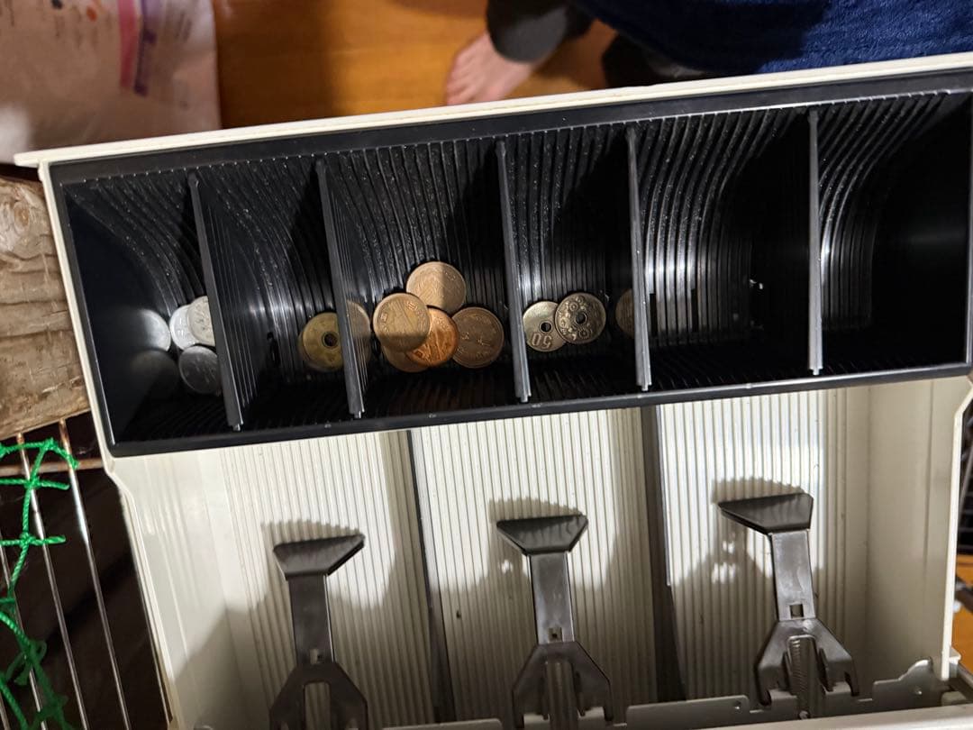 SHARP XE-A147 レジスター レシートロール付き