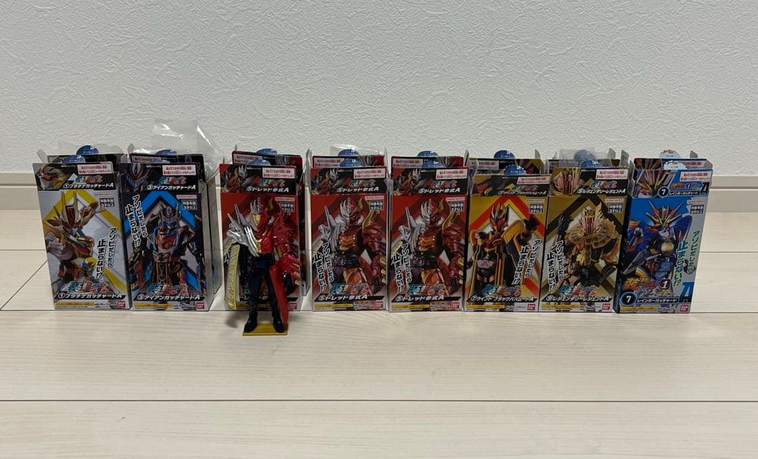 装動　ガッチャード　まとめ売り　バラ売り不可