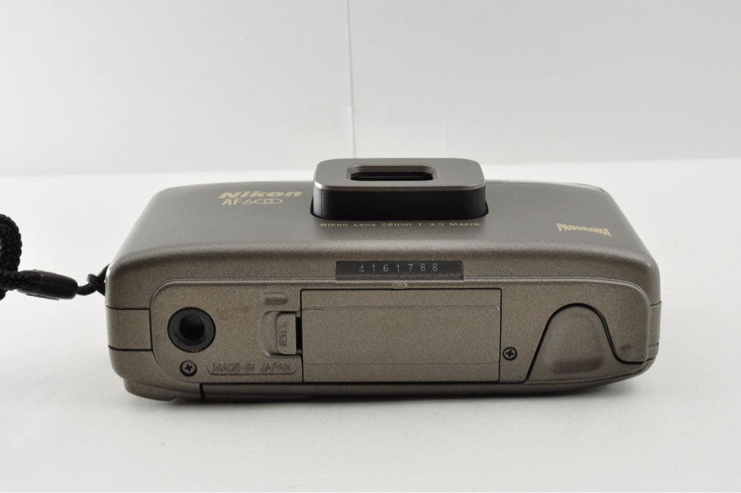 美品⭐︎動作確認済　ニコン Nikon AF600 コンパクトフィルムカメラ