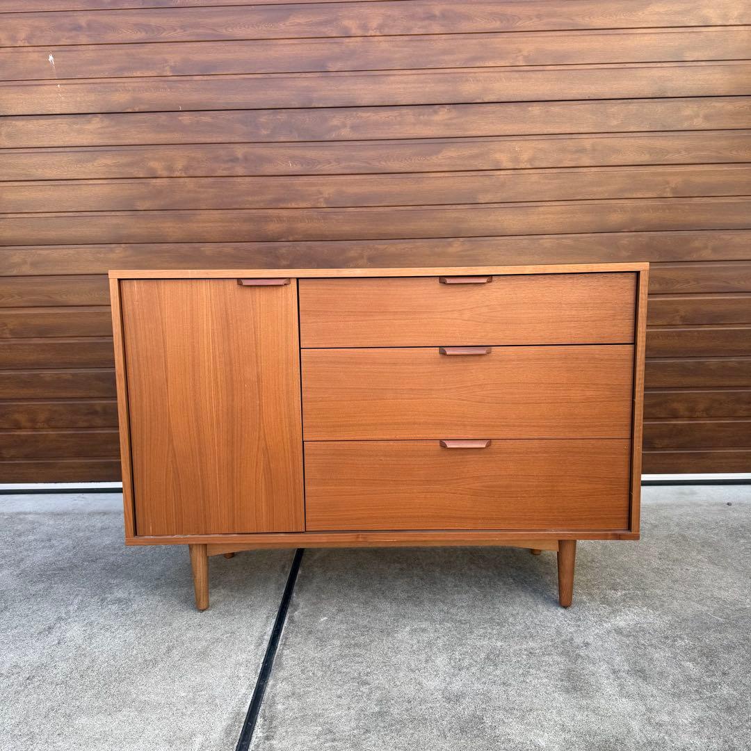 unico HOLM サイドキャビネット 北欧　購入価格9万