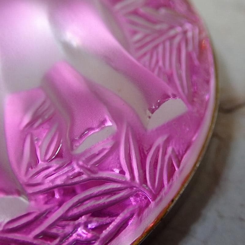 RU-6042　ラリック　LALIQUE ブローチ　(ピンク)