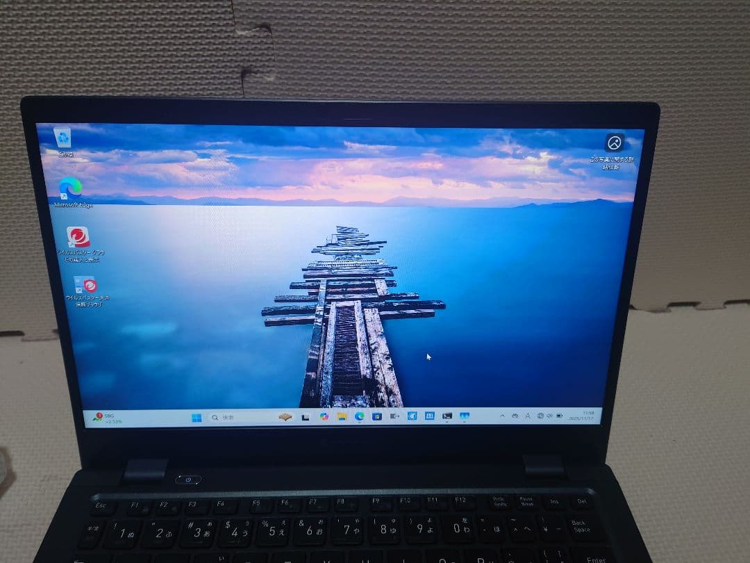 美品東芝Dynabook G6/i5-1340P/16・512G/880g超軽量