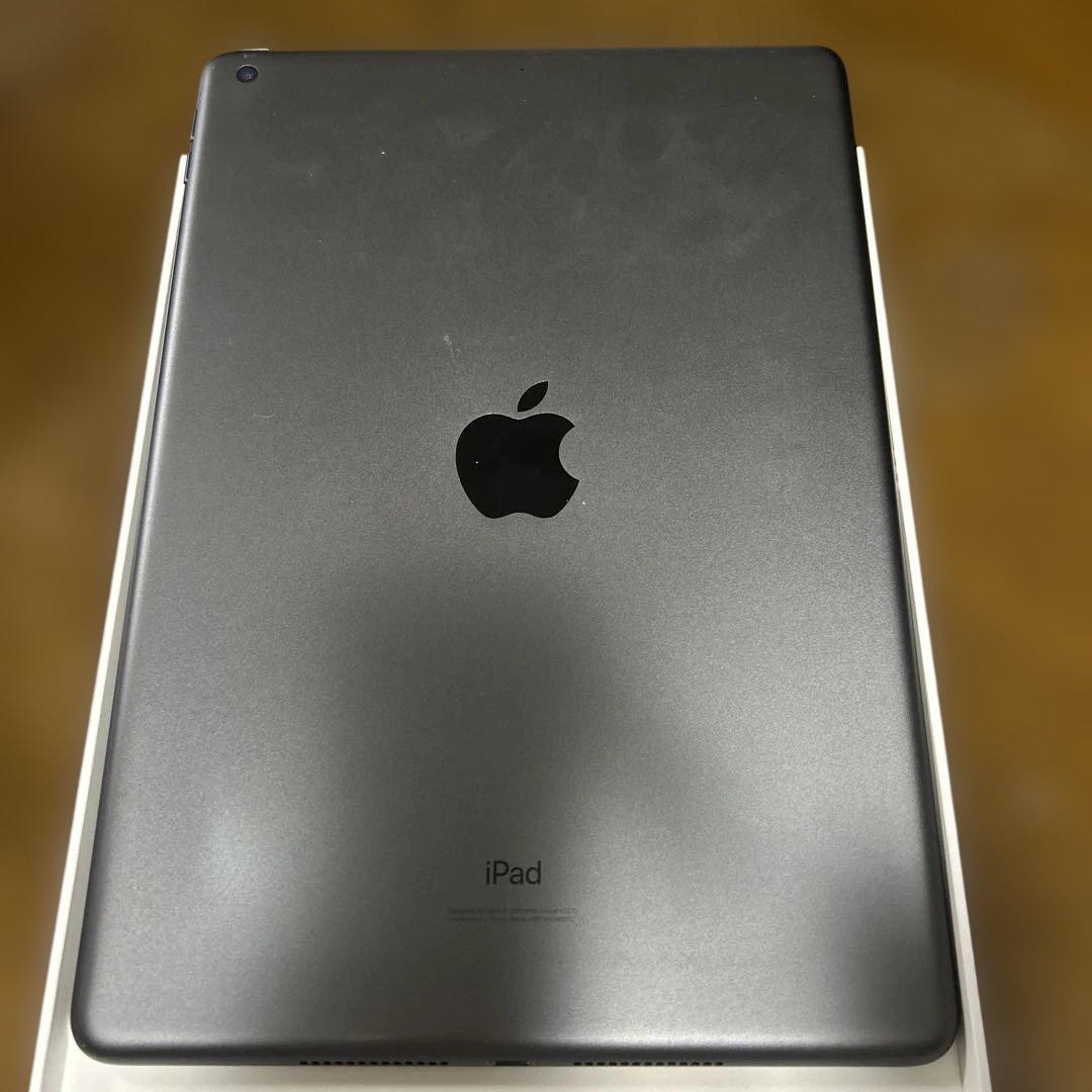 ipad 無印 第8世代　32GB