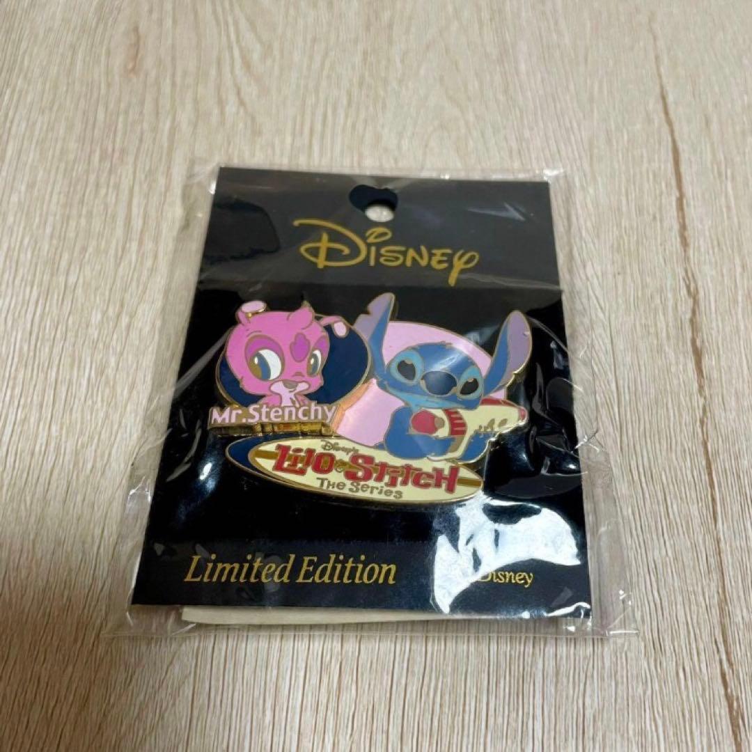 ディズニー リロ＆スティッチ 限定ピンバッジ 3つセット