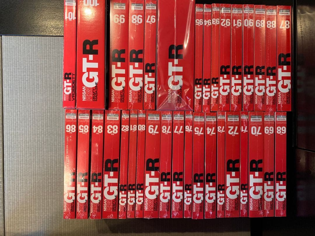 イーグルモスの週刊日産GTR R35 Special Edition