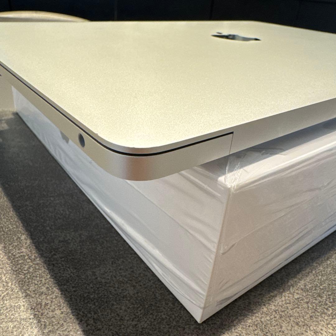 M1 MacBook Air 13インチ 16GB 2TB USキーボード