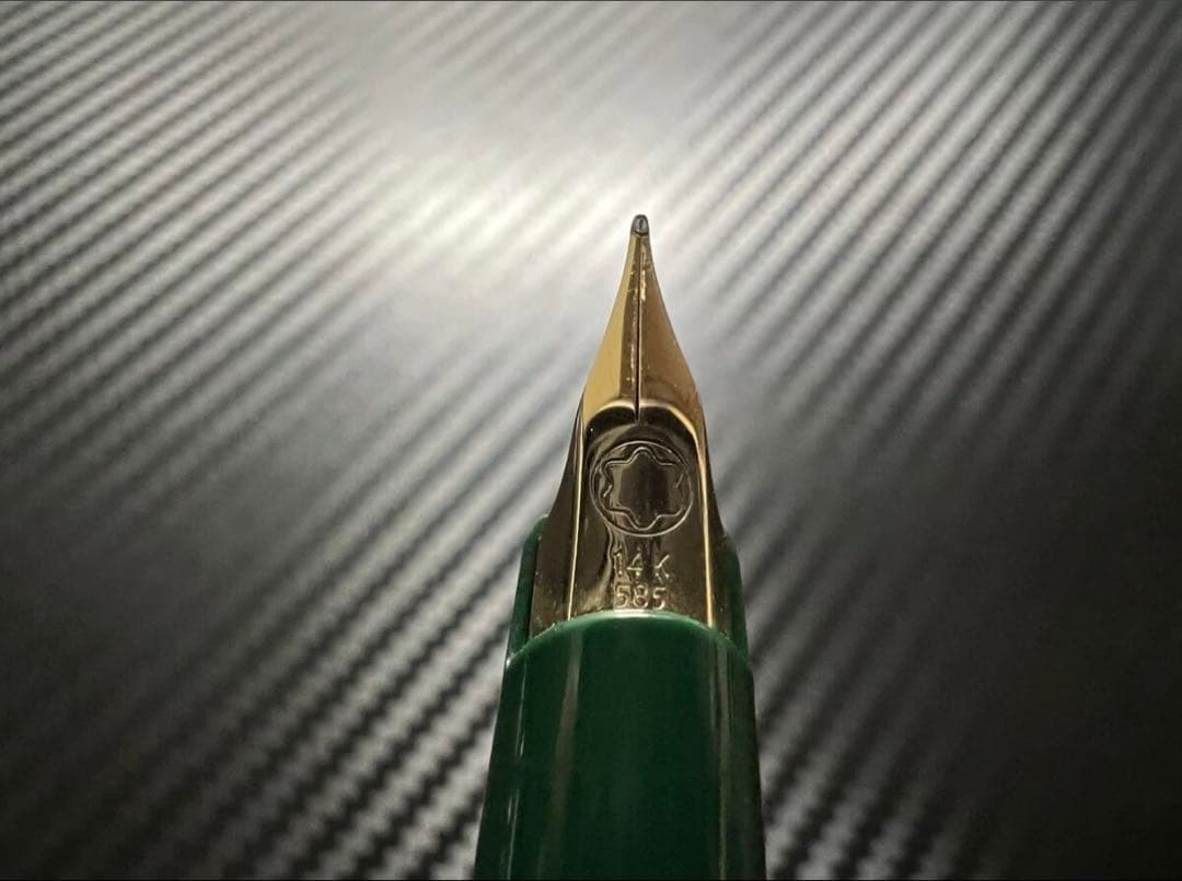 極美品 モンブラン ジェネレーション 万年筆 オリーブグリーン F 細字