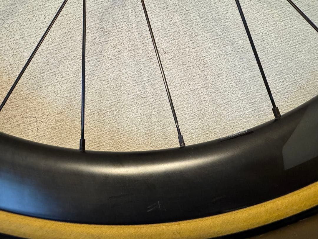 ZIPP 303S disc チューブレス