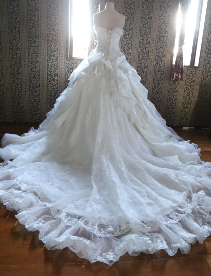 573クラウディアLoveryWedding高級ウエディングドレス7号9号11号