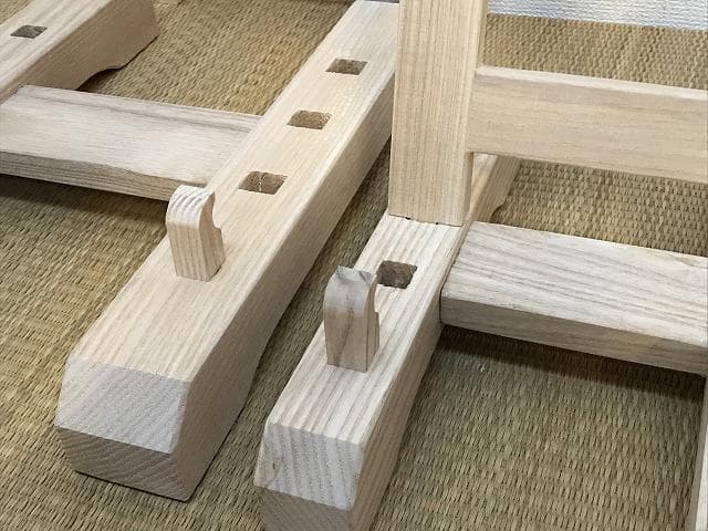 値下げ！【送料無料】木製皿立て3点 高さ26.5/21.5/19.5(cm)