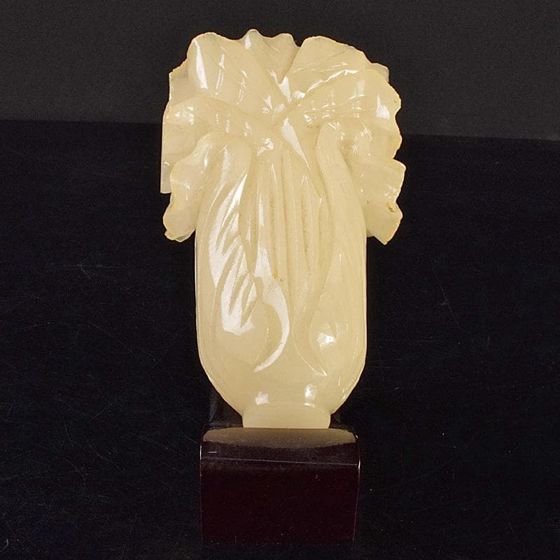 中国　玉石白玉彫刻　白菜　置物　唐木台付　C　R7586
