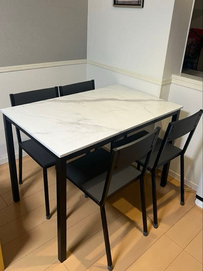 ★最終値下げ★ダイニングテーブル 大理石風 ホワイト ロウヤ
