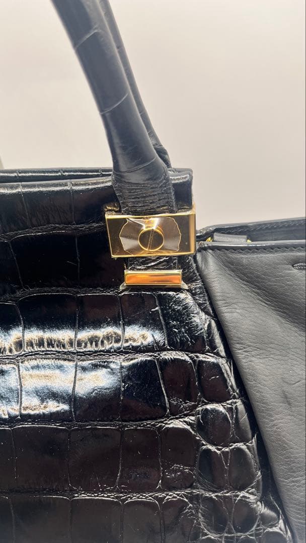 定価25万美品ランバンL 黒 クロコ押型ハンドバックショルダーバック　ブラック