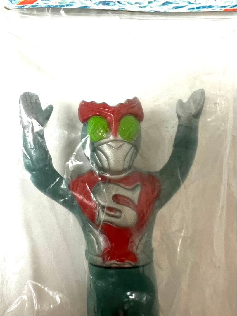 仮面ライダー ストロンガー ソフビ バンザイポーズ 無版権（ポピー 旧バンダイ