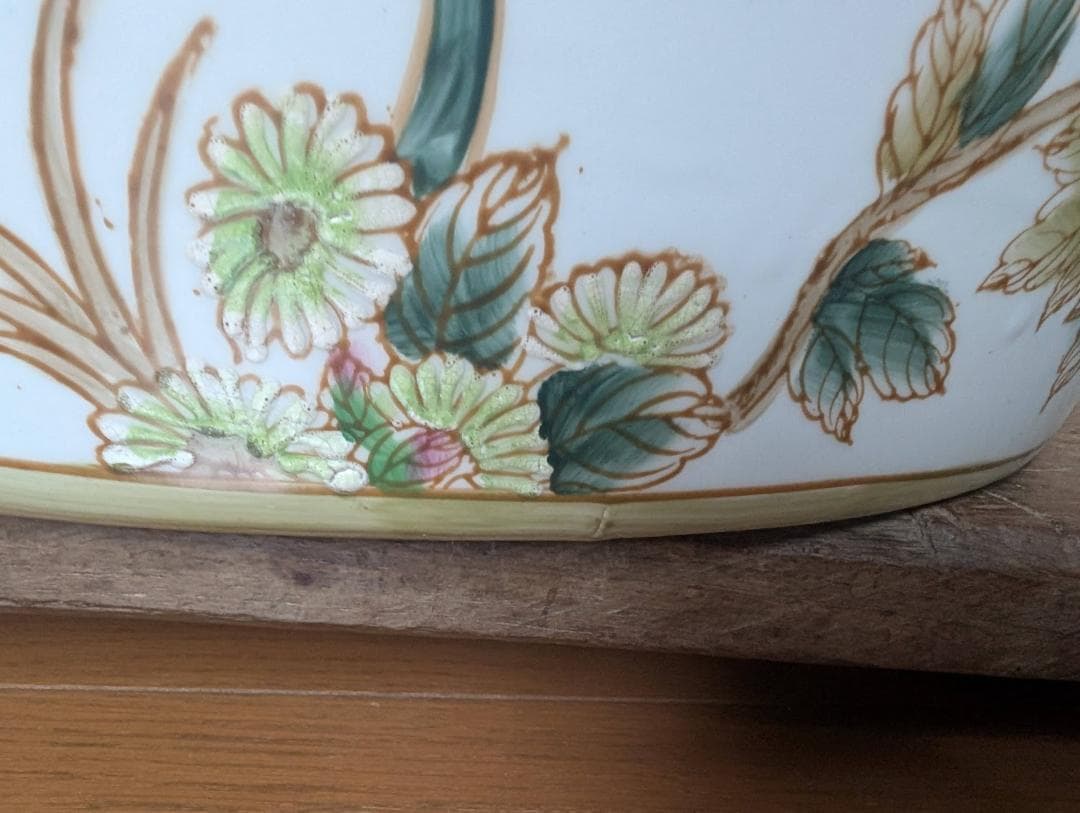 hiro【1点限り】巨大　金魚鉢　楕円　花柄　シノワズリ　金魚柄