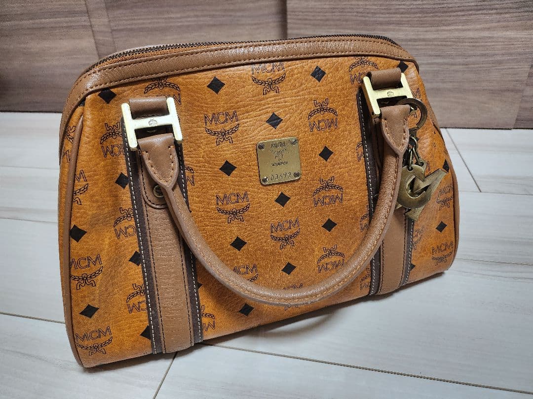 MCM エムシーエム ヴィセトス ハンドバッグ 韓国